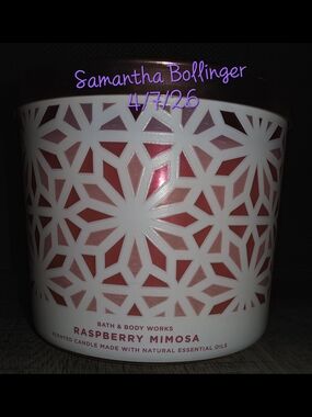 Bath & Body Works 3-Wick Candle  Raspberry Mimosa